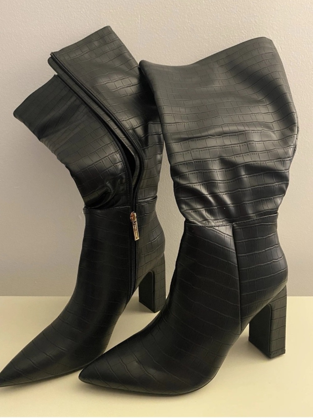 Cape Robbin Women's Mid-Calf Boots - Chunky Block Heel Boots Black Size 10 - Picture 4 of 11